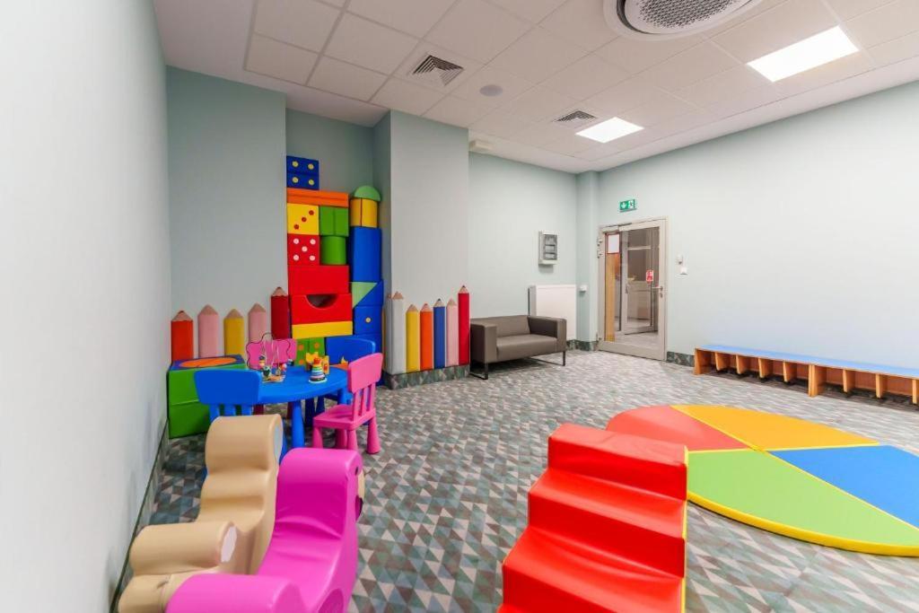 Apartament Akces Kasprowicza 20c- Basen, Sauny, Jacuzzi, Silownia W Cenie - Schwimmbad, Saunen, Jacuzzi, Fitnessstudio Im Preis Kołobrzeg